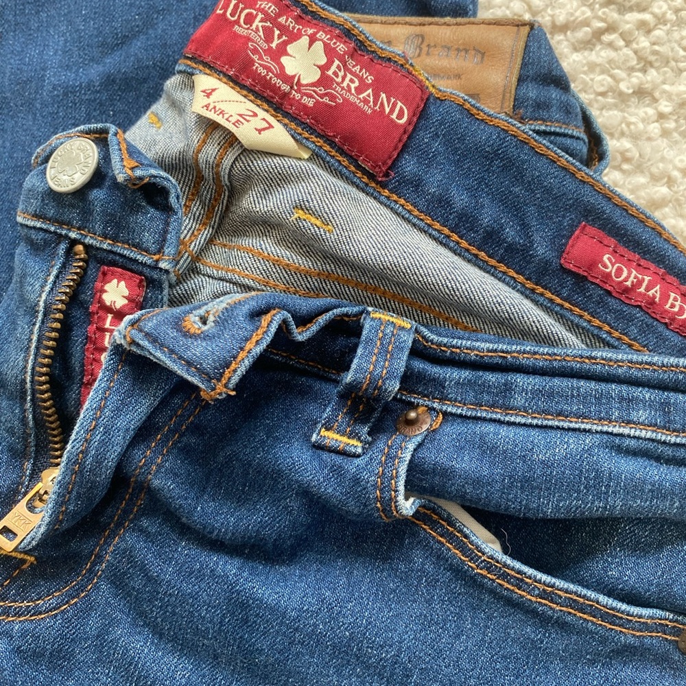Lucky Jeans -Sofia Boot jeans size 4/27